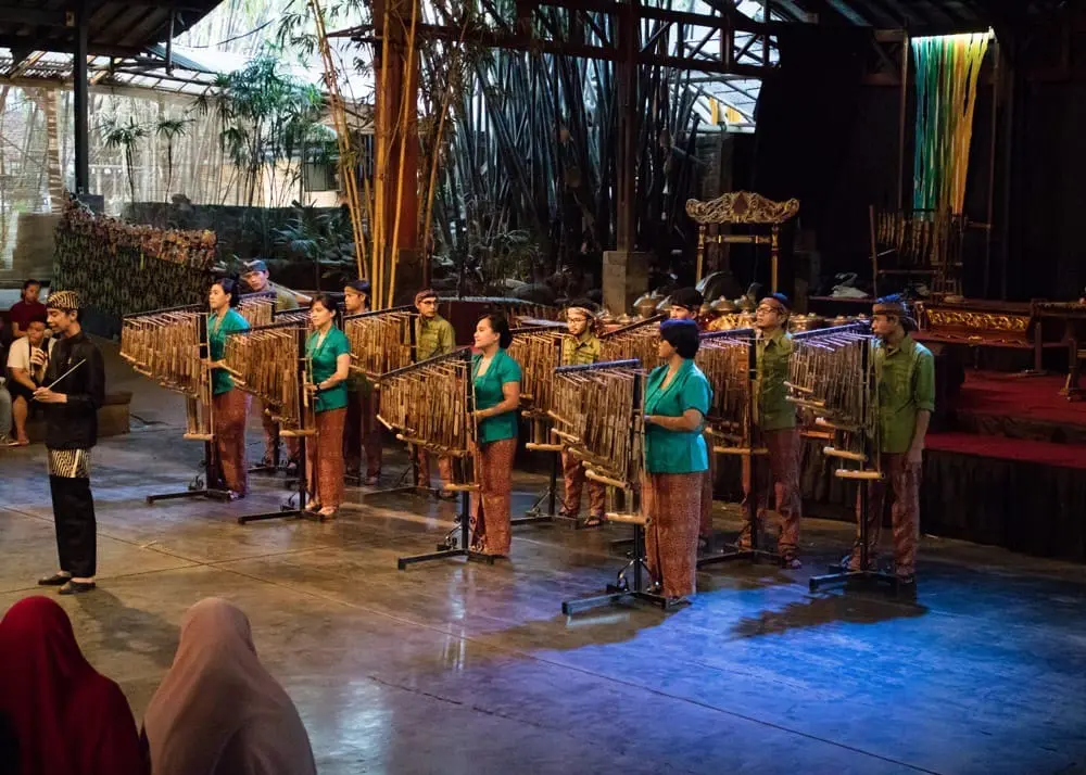 Angklung Angklung