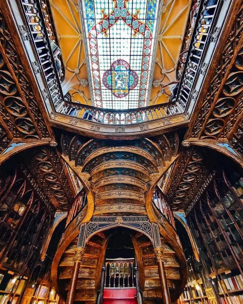 Livraria Lello una delle librerie più belle al mondo