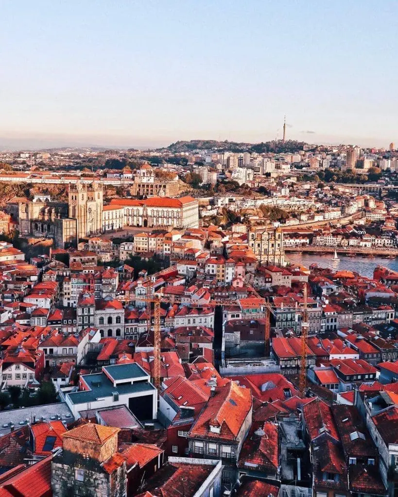 Vista panoramica dalla Torre dos Clerigos