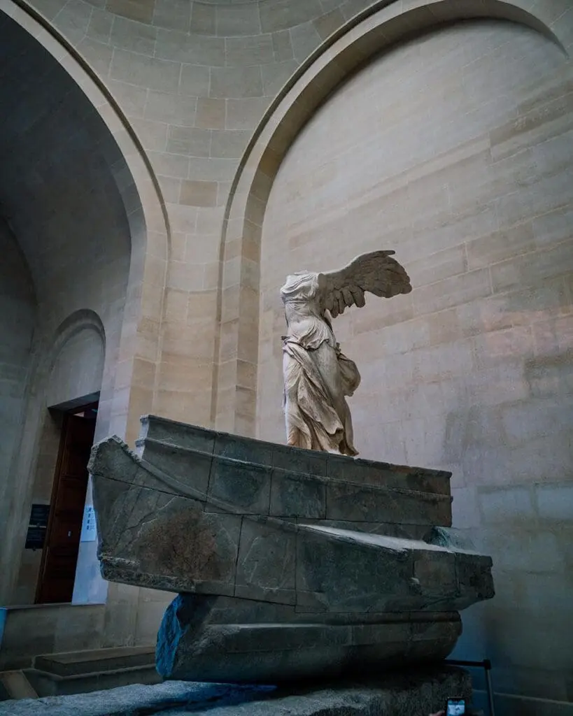 Museo di Louvre Parigi