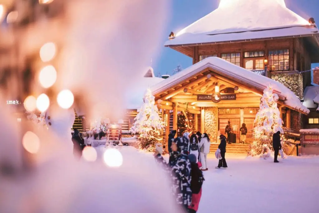 Villaggio Babbo Natale Rovaniemi Finlandia