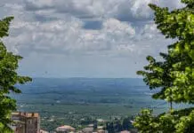 Cosa vedere a Caprarola e Dintorni: Itinerario di un giorno nel Lazio Itinerario di un giorno nel Lazio