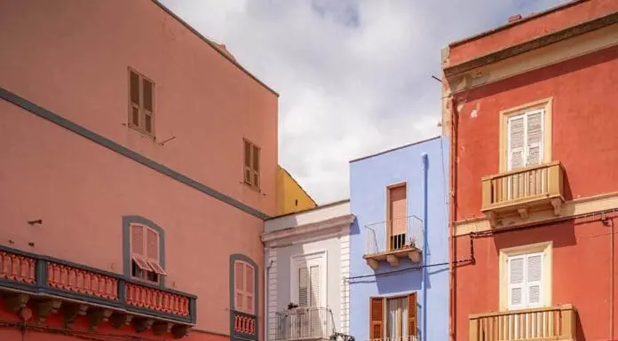 Carloforte Cosa vedere e fare sull'isola di San Pietro