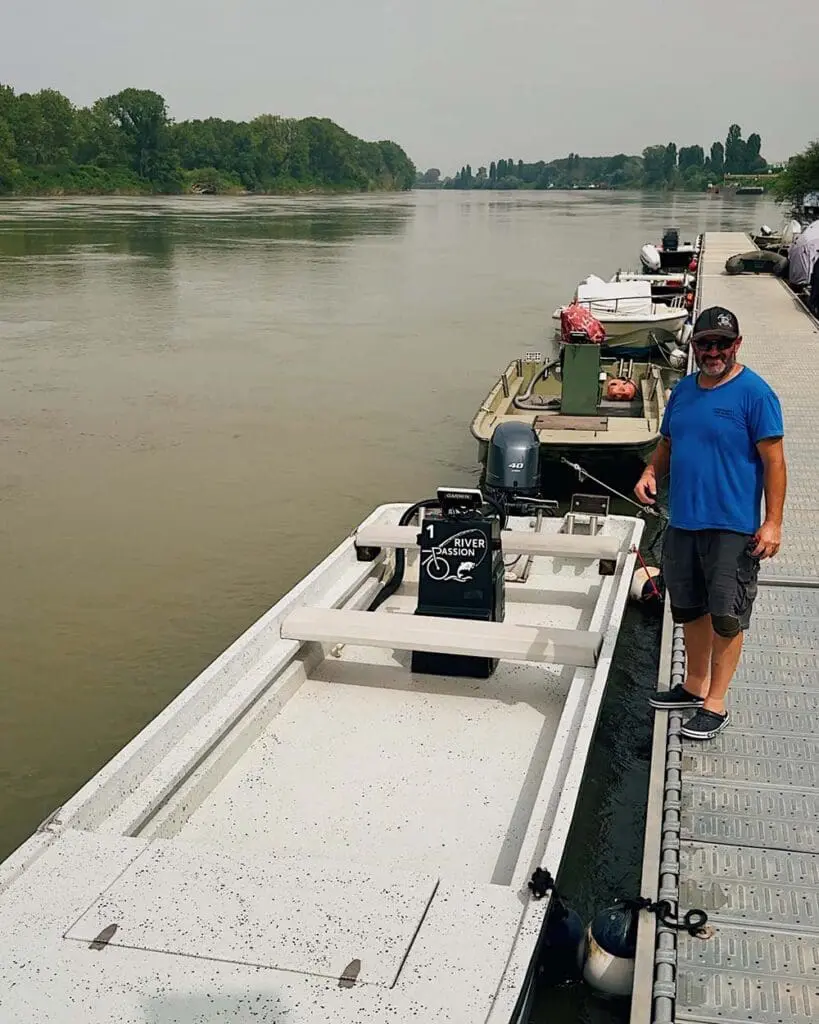 Escursione lungo il fiume Po in barca