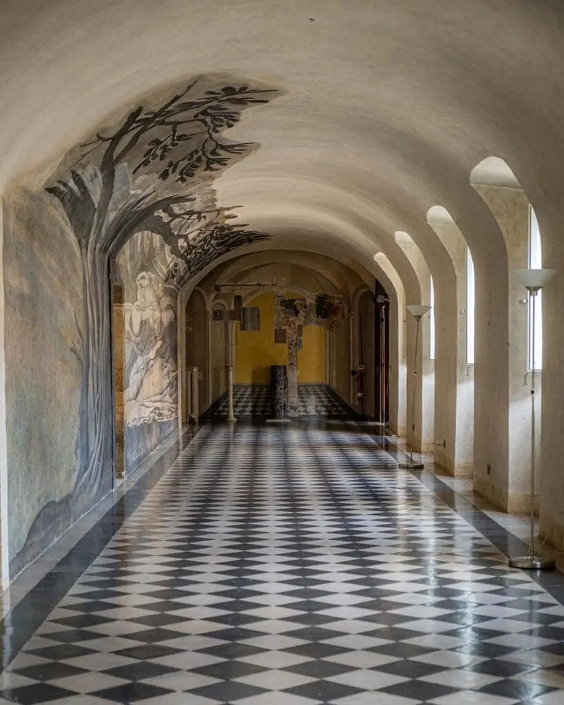 Anamorfosi Convento Trinità dei Monti San Francesco di Paola