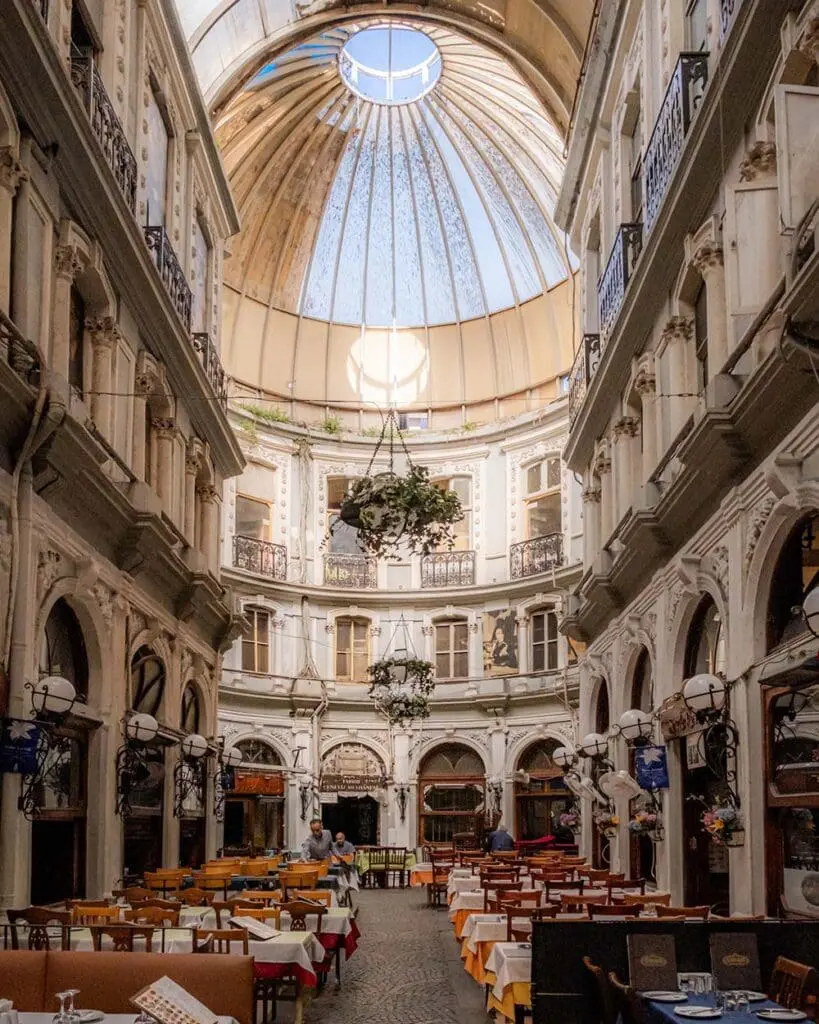 Çiçek Pasajı Istanbul