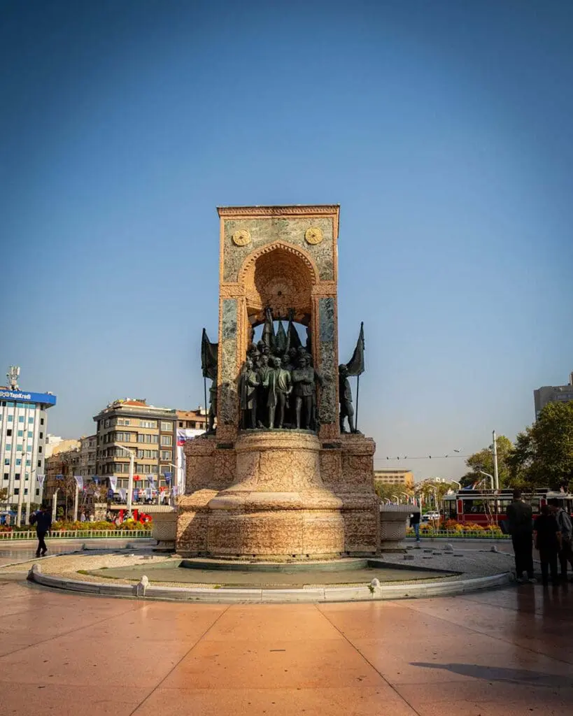 Piazza Taksim