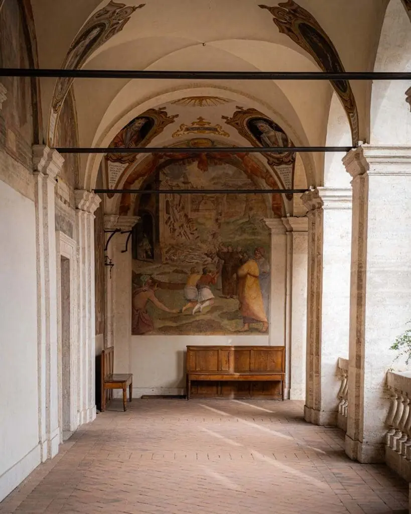 Chiostro convento Trinità dei Monti