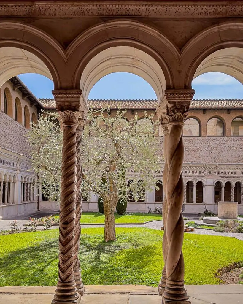 Chiostro Lateranense