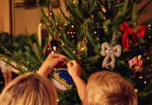Apre il primo negozio di Natale della Famiglia Reale a Buckingham Palace