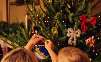 Apre il Primo Negozio di Natale della Famiglia Reale a Buckingham Palace (Londra 2025) Apre il primo negozio di Natale della Famiglia Reale a Buckingham Palace