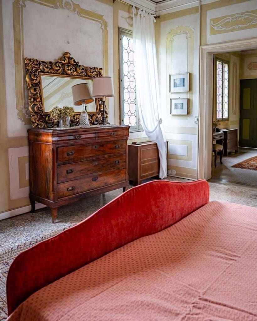 Camera Villa Roberti