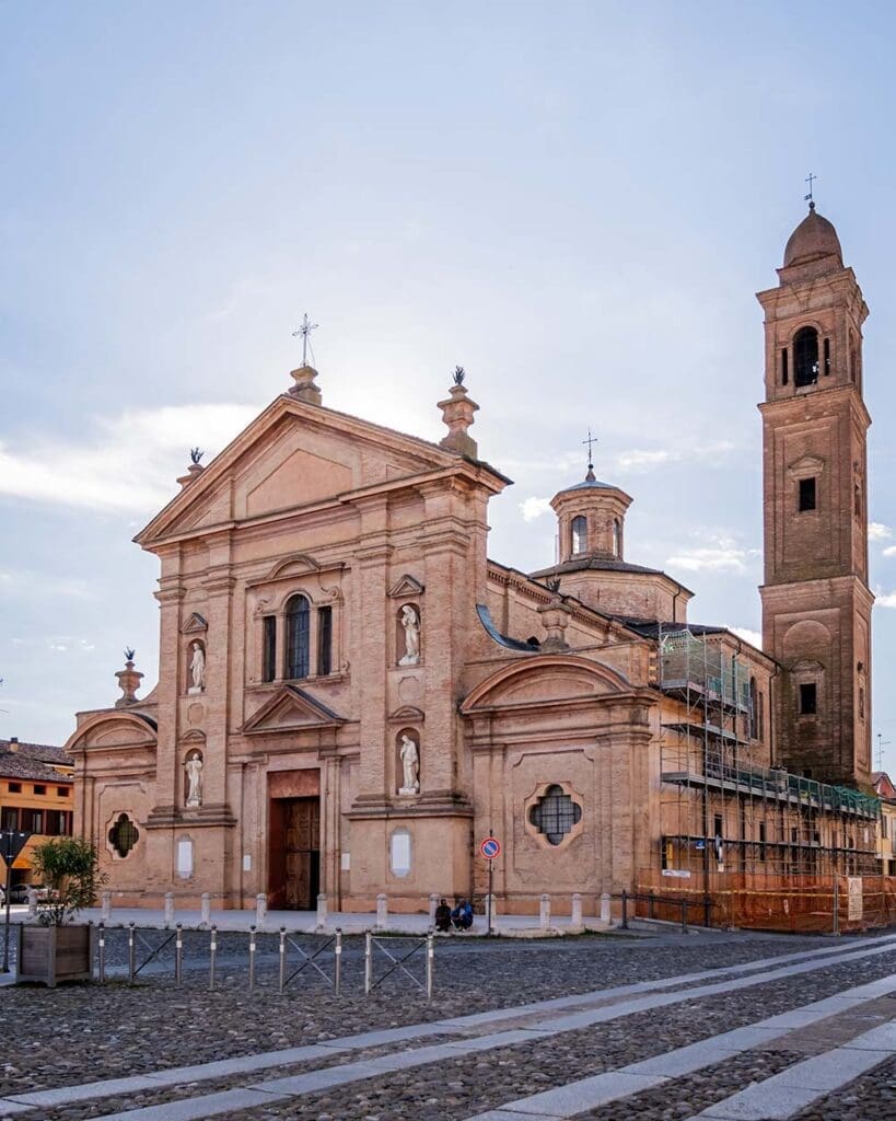Novellara