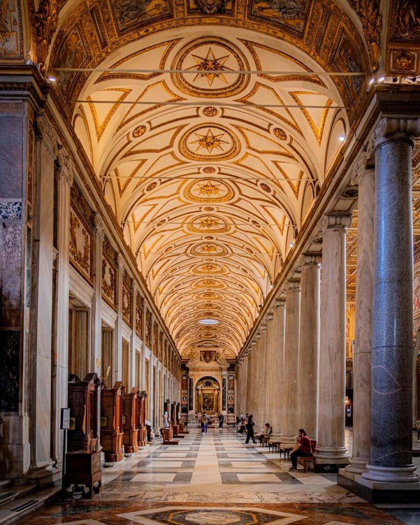 Navata Basilica