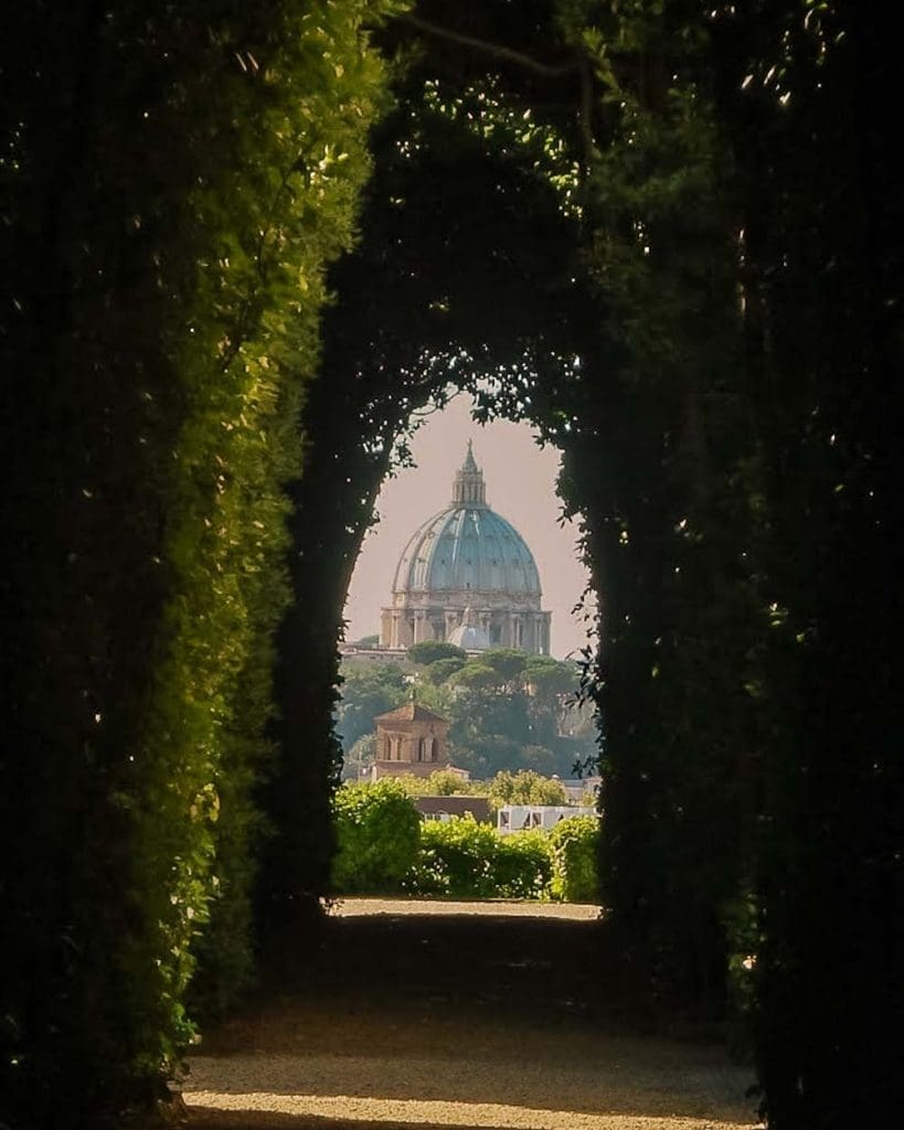 Il Buco della Serratura