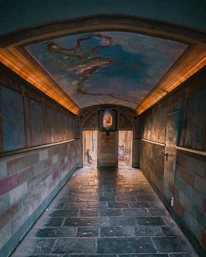 Passetto del Biscione Roma